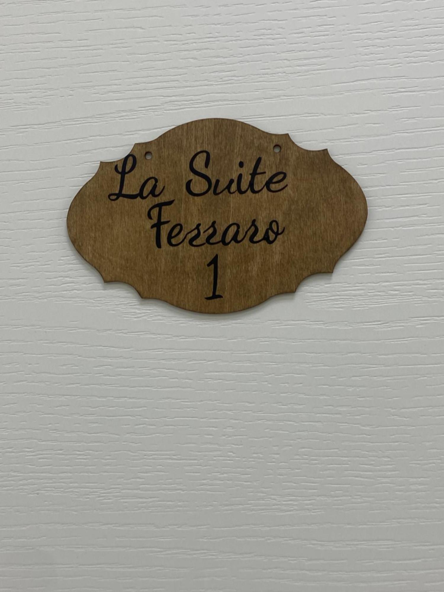 La Suite Di Laura เนเปิลส์ ภายนอก รูปภาพ