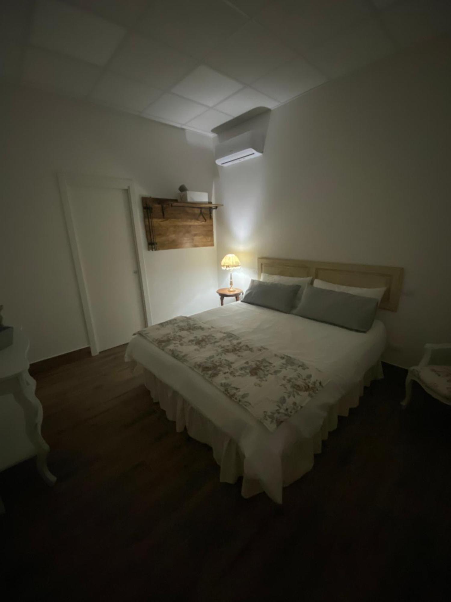 La Suite Di Laura เนเปิลส์ ภายนอก รูปภาพ