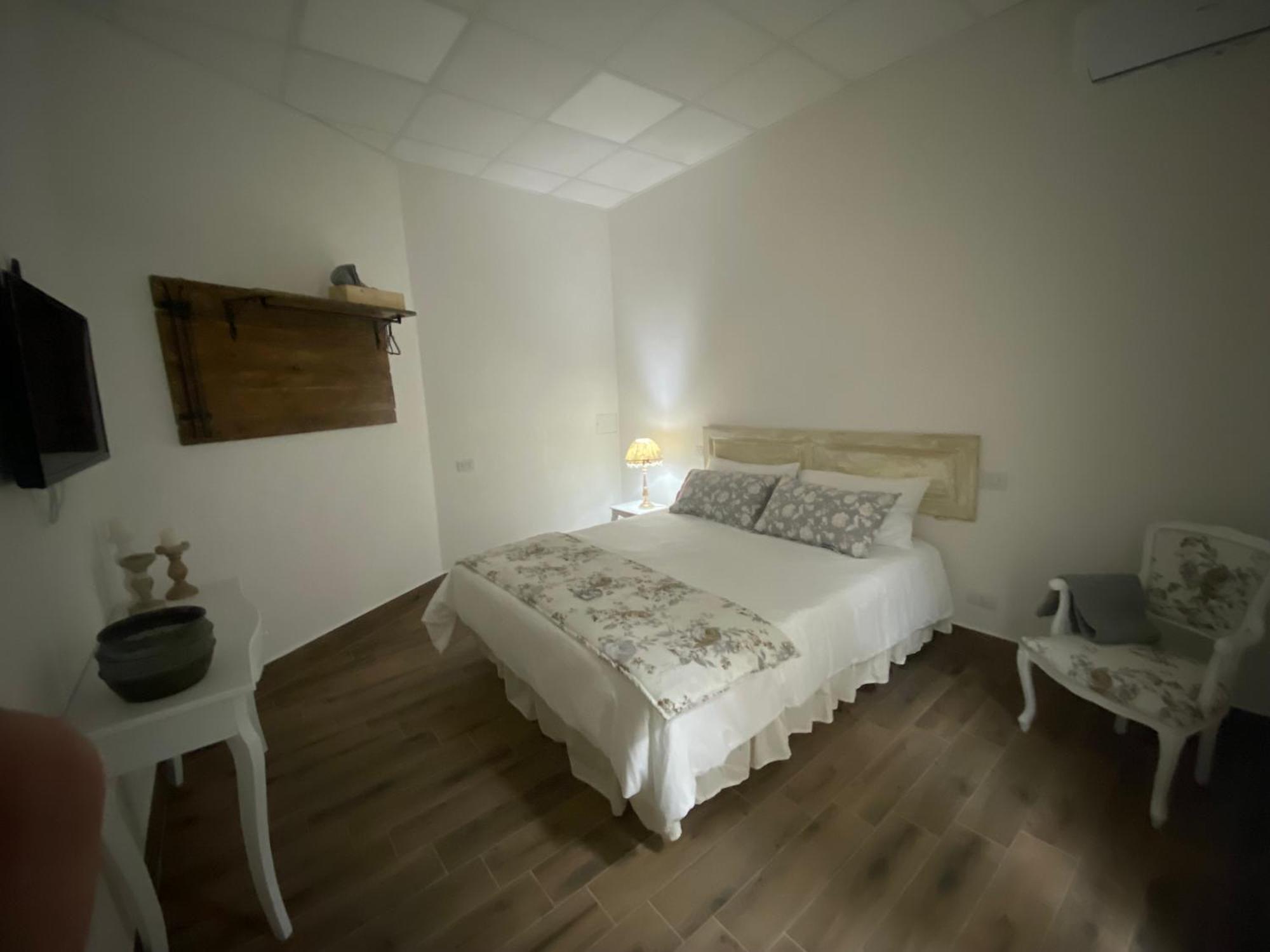 La Suite Di Laura เนเปิลส์ ภายนอก รูปภาพ
