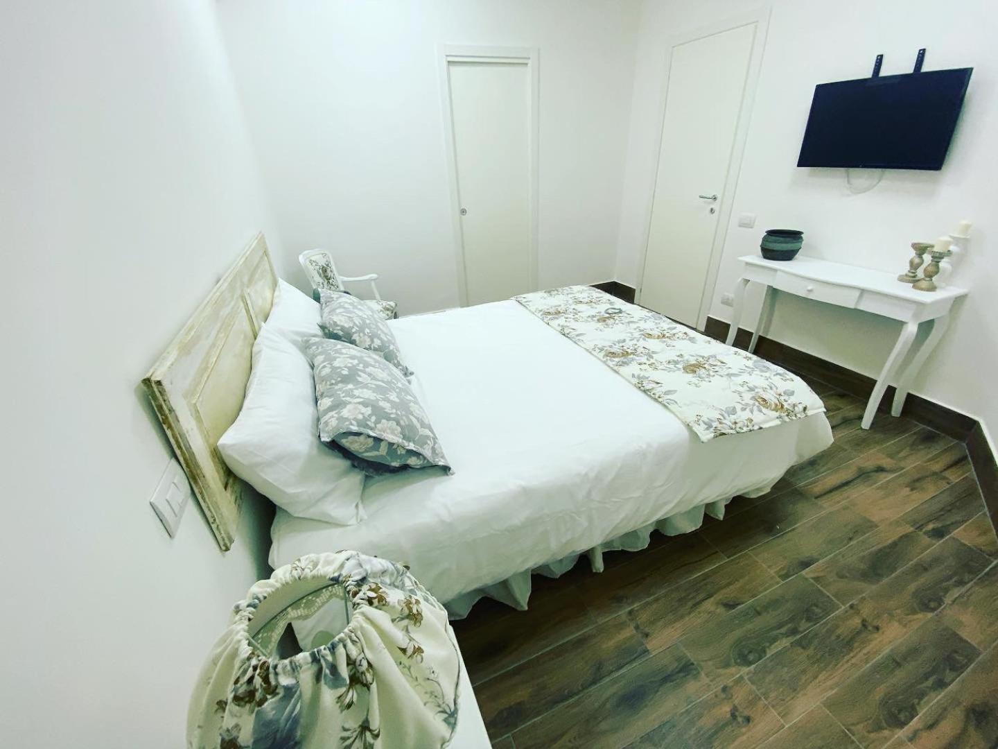 La Suite Di Laura เนเปิลส์ ภายนอก รูปภาพ