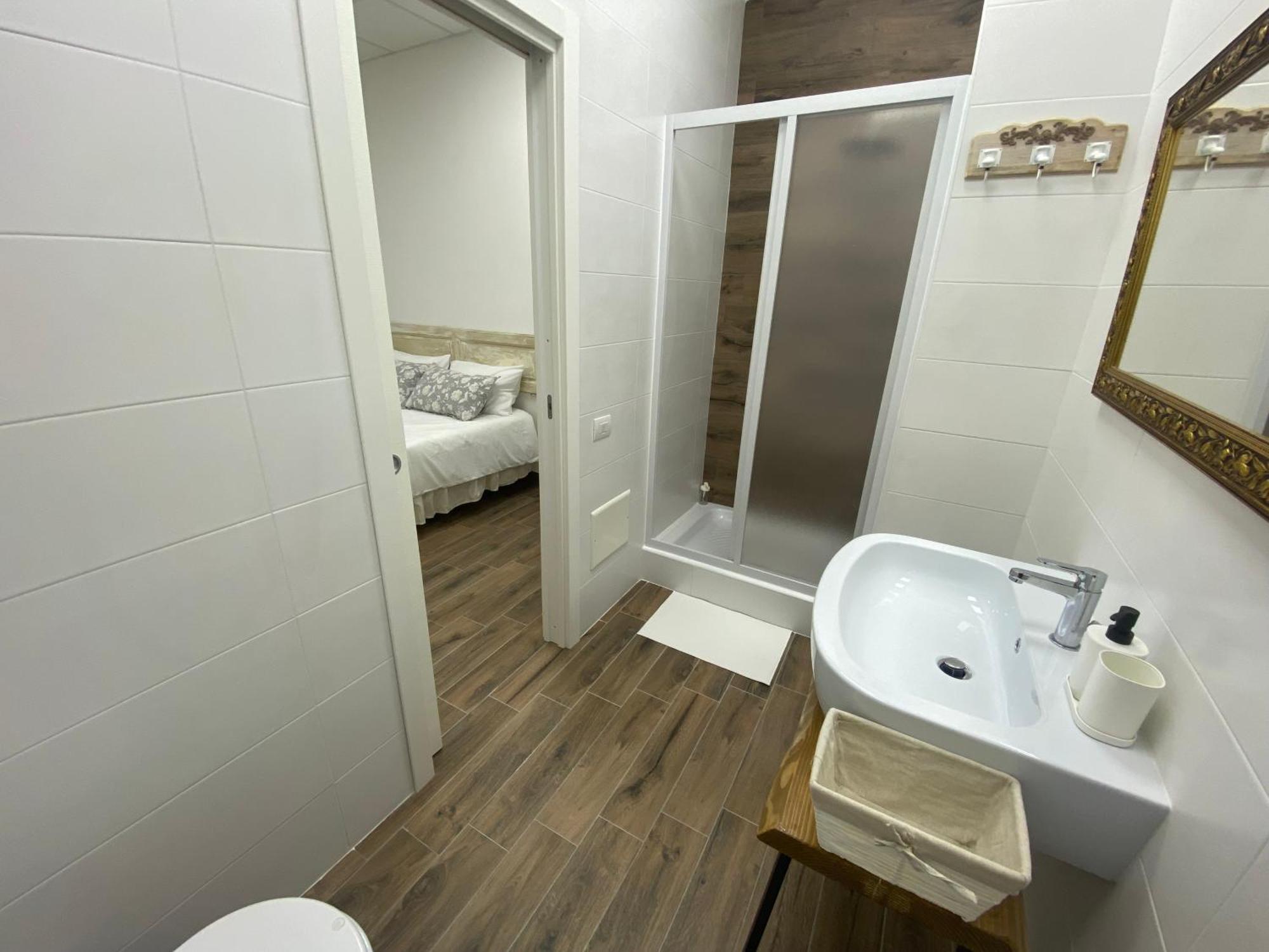 La Suite Di Laura เนเปิลส์ ภายนอก รูปภาพ